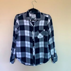 RAILS Button down flannel shirt in white, navy S